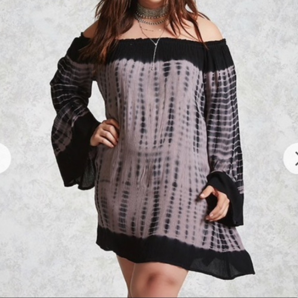 Tie-Dye Off the Shoulder Dress w/ Flowy Sleeves